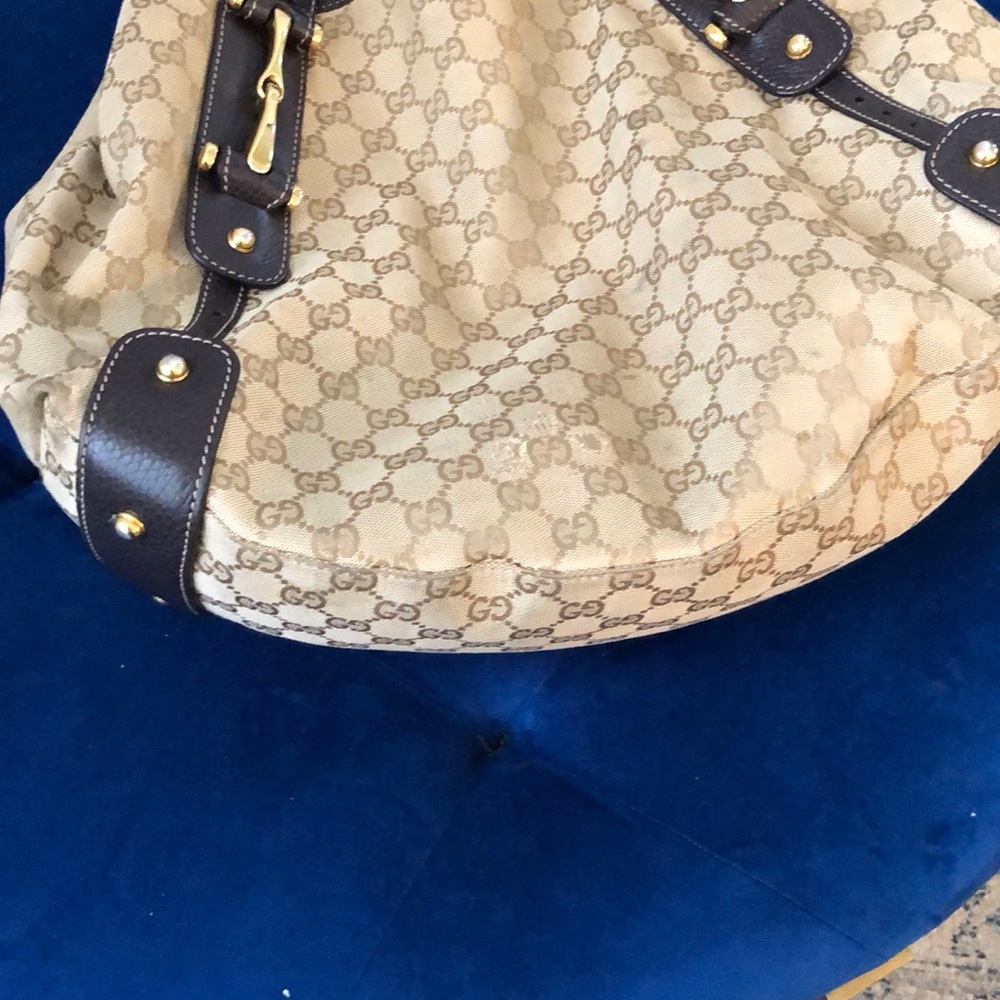 Gucci Shoulder Bag Great Condition View 4